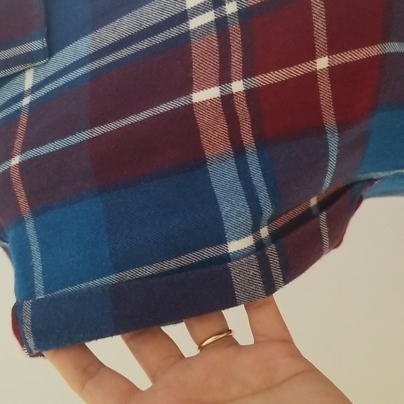 ICONE Muscle sleeve button down Plaid top - Picture 2 of 4